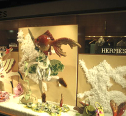 Nushi Muntaabski en HERMÉS